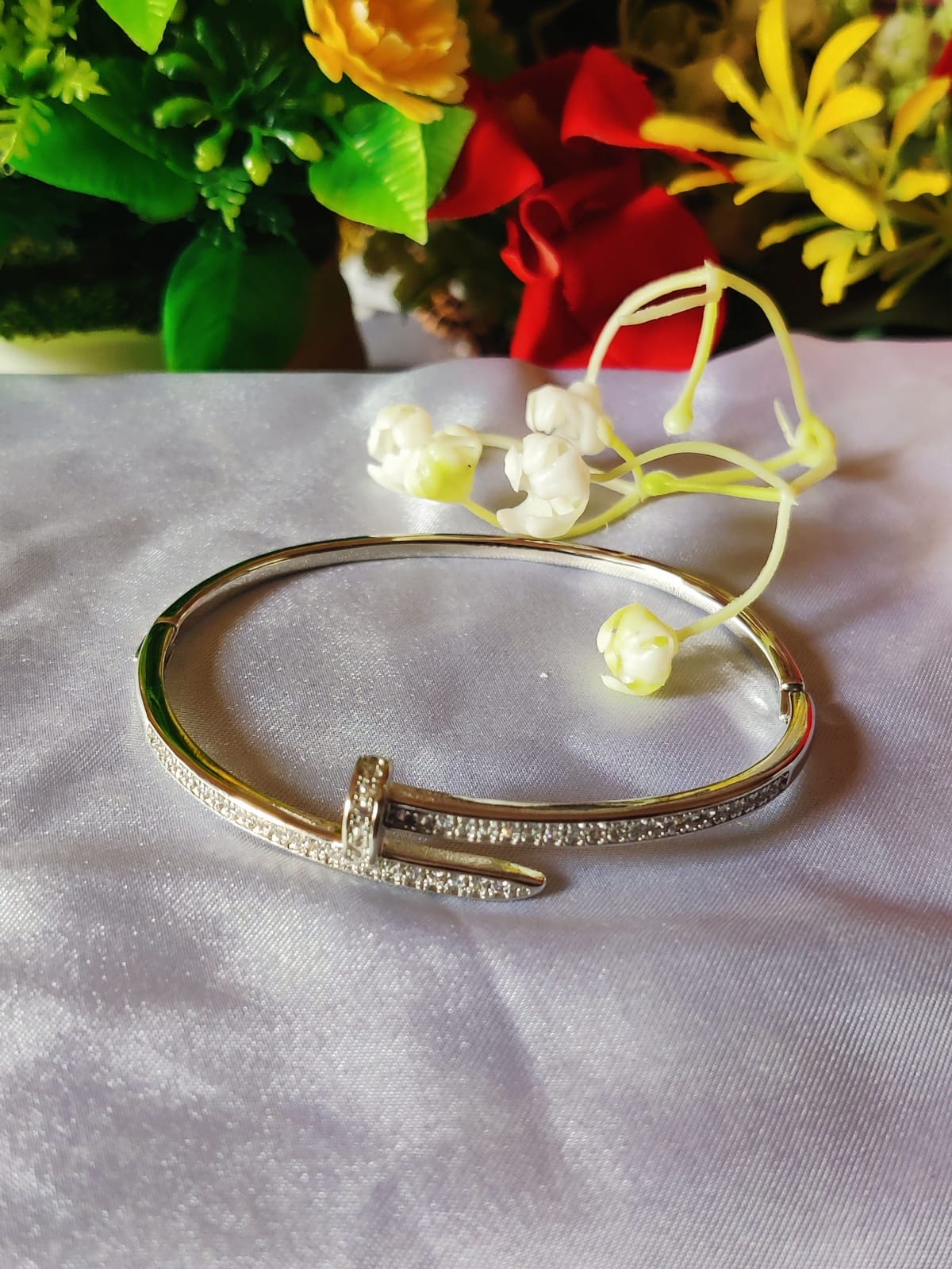 Ladies Fashion Stainless Steel Bracelet – Stylish Mix Collection